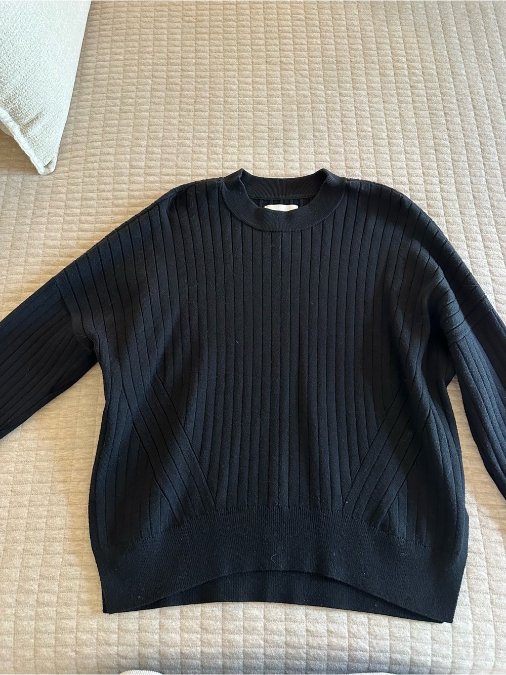 Abercrombie & Fitch Black Ribbed Crewneck Sweater